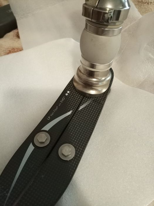 Динамічна стопа для протеза ноги, Ossur  LP Vari-Flex,права,27 розмір.