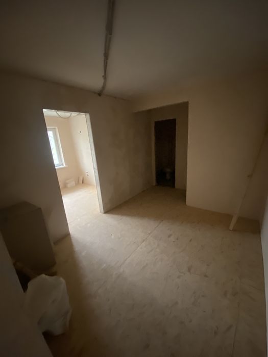 Продается 3 комнатная квартира на Лермонтова .