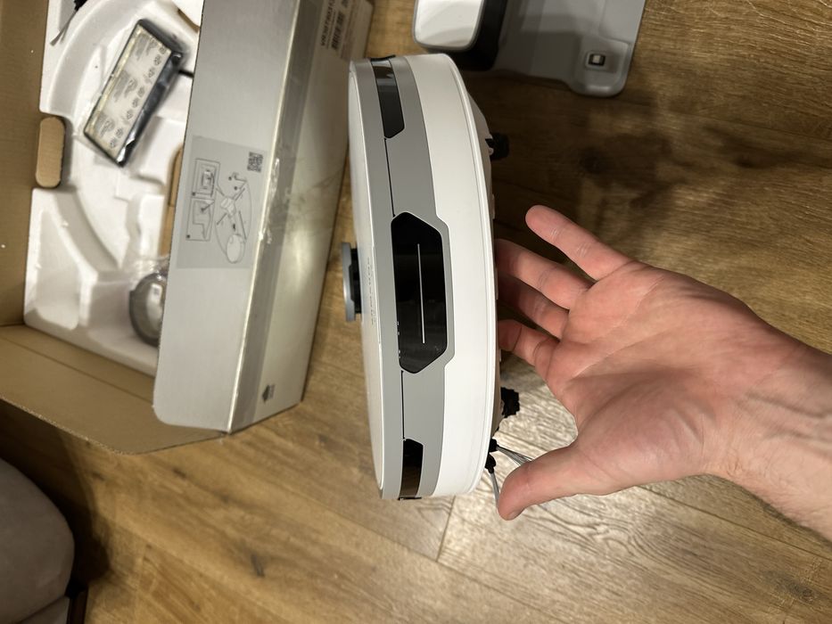 Робот Samsung Jet Bot VR30T80313W (LiDAR) + Запасні розхідники