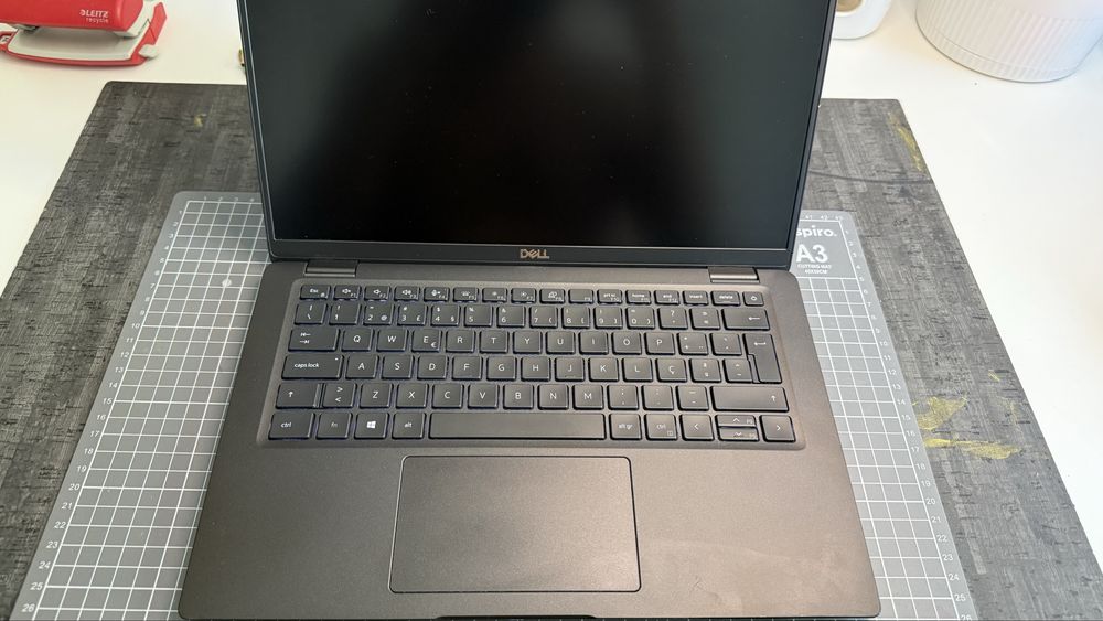 Portátil Dell 7410 14"