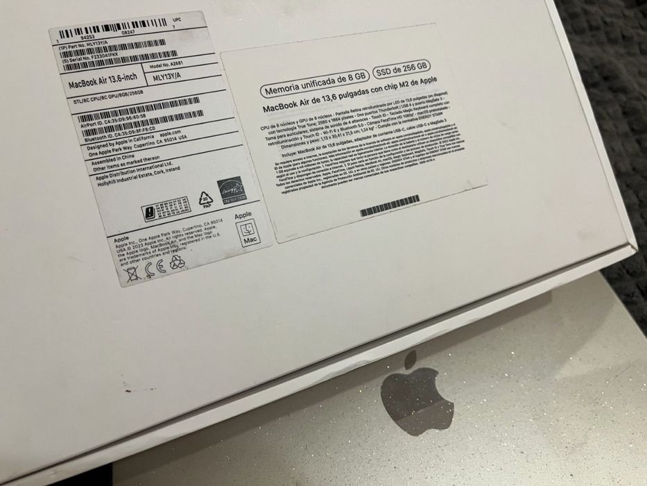 ноутбук Apple MacBook Air 13.6" (модель A2681)