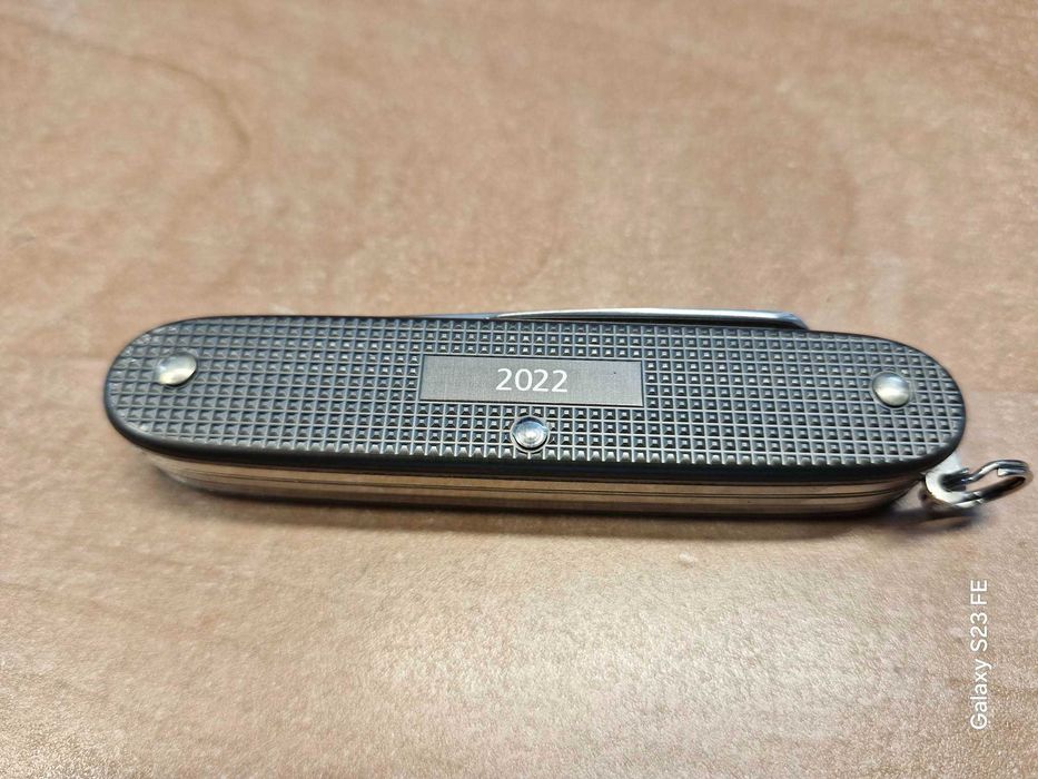 Scyzoryk Victorinox Pioneer X Alox Limited Edition 2022