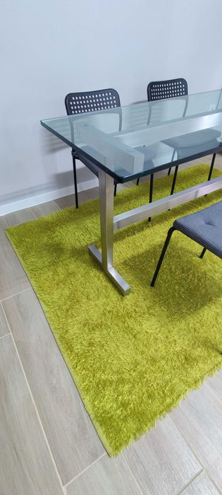 Mesa de cozinha de vidro