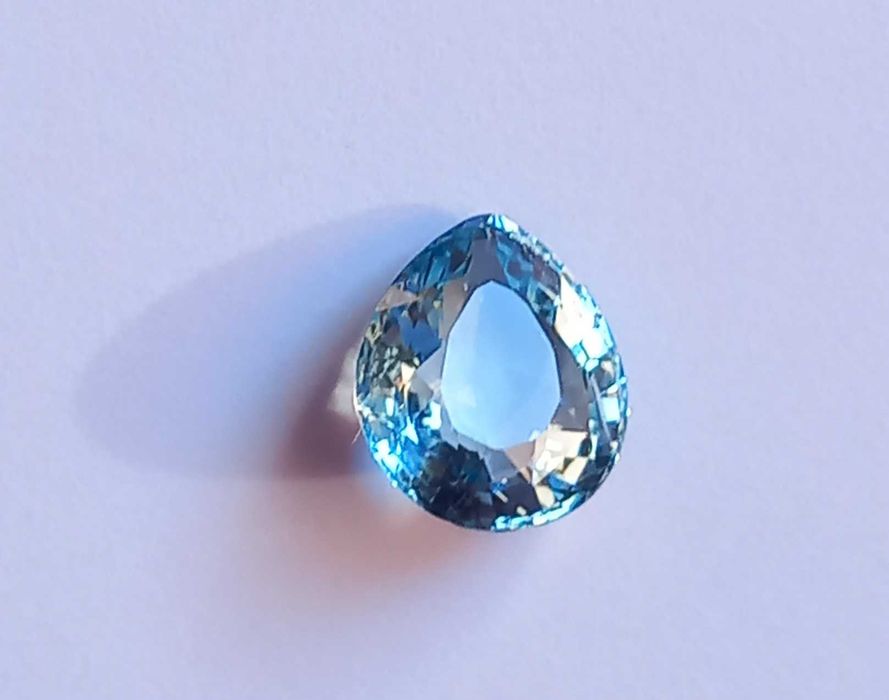 Akwamaryn 1,88ct | Piękny, bleu marine