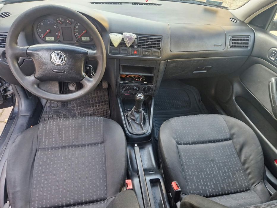 Sprzedam Golfa IV 1.9 SDI