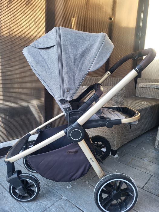Продам коляску Carrello Epica