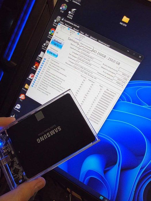 продам ssd 256 gb 100%