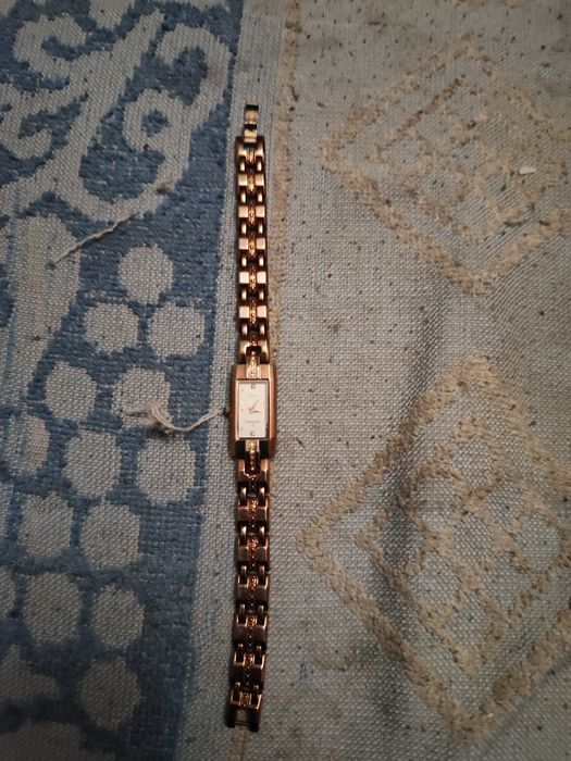 часы  наручные позолоченные старинные