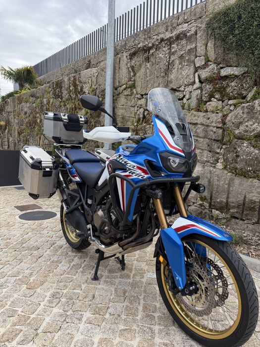 Mota honda  africa twin
