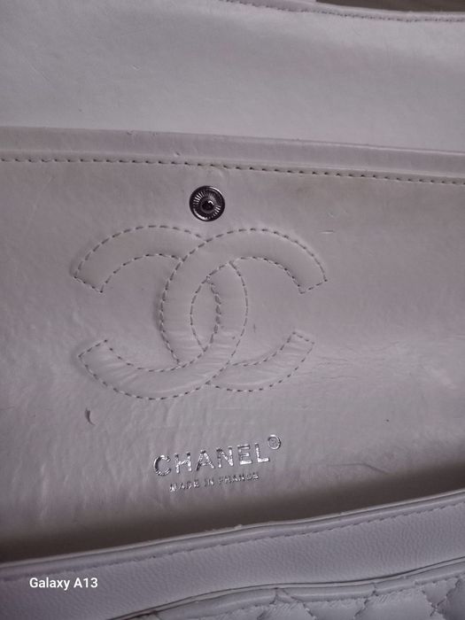 Chanel biała torebka skóra naturalna