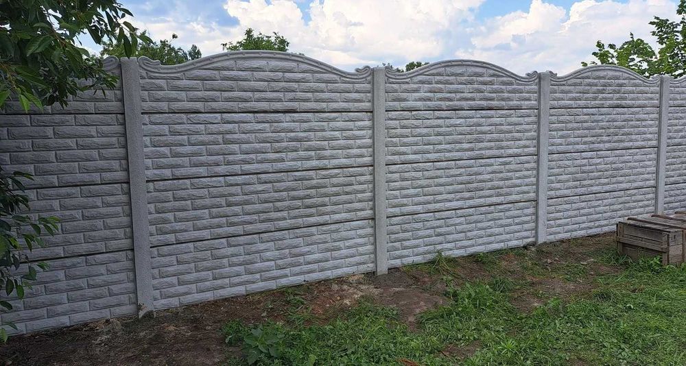 Бетонні паркани, продаж , монтаж