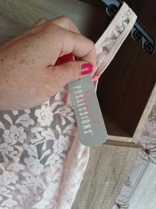 Body damskie modelujące koronka