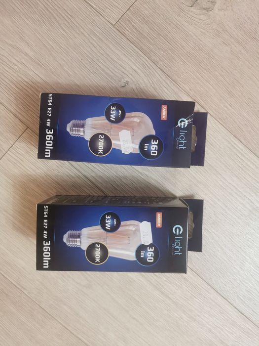 Nowe lampy + 2 Żarówki