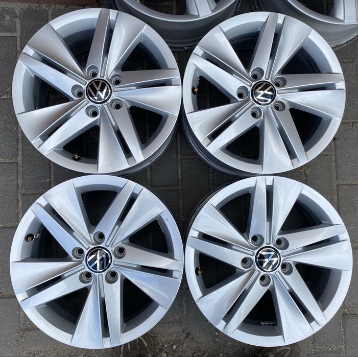 Felgi aluminiowe 16” VW Golf VI VII VIII 5H0 Touran Jetta Caddy 5x112