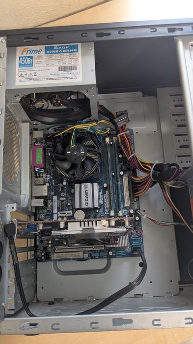 Системний блок 775 socket, quad q6600, ddr3 6gb, hd5670 gddr5 1gb