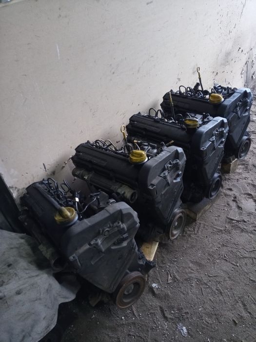 Silnik,słupek, Renault,Megane 2, Clio,Kangoo,Modus, 1.5 dCi,k9k.