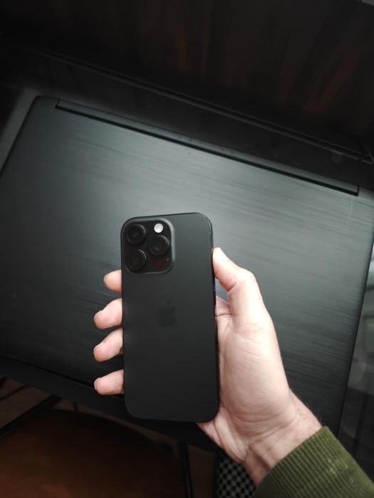 iPhone 16pro 256gb eSim