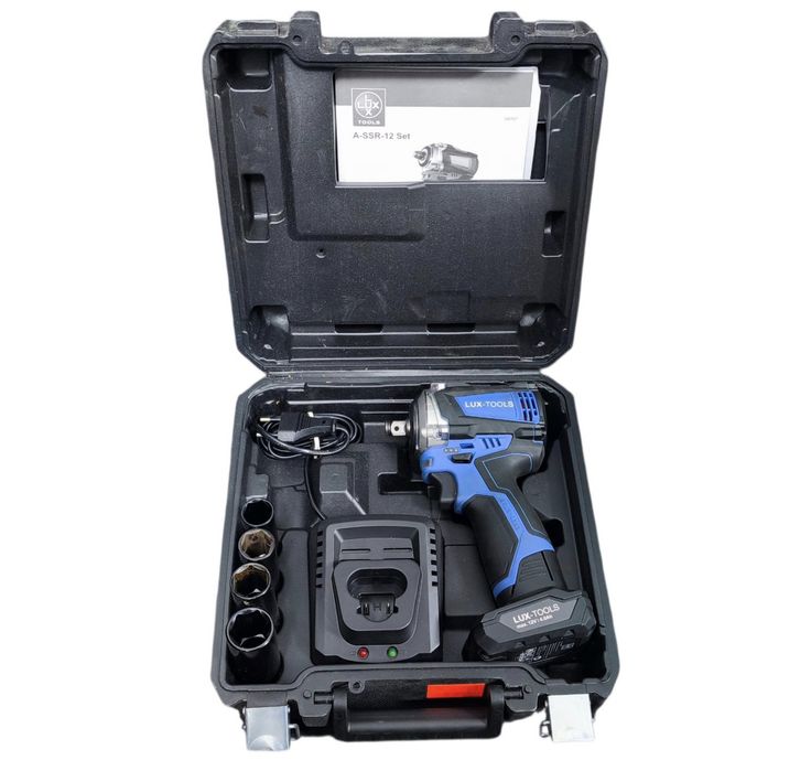 NA LEWARA akumulatorowy klucz udarowy LUX-TOOLS A-SSR-12 Set w walizce