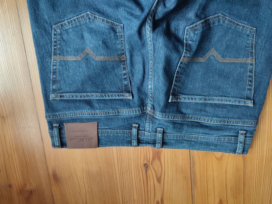 Spodnie jeans niebieskie krój klasyczny 34/30