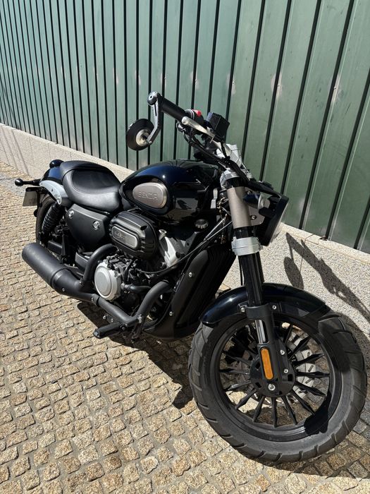 Benda Avengers 125cc