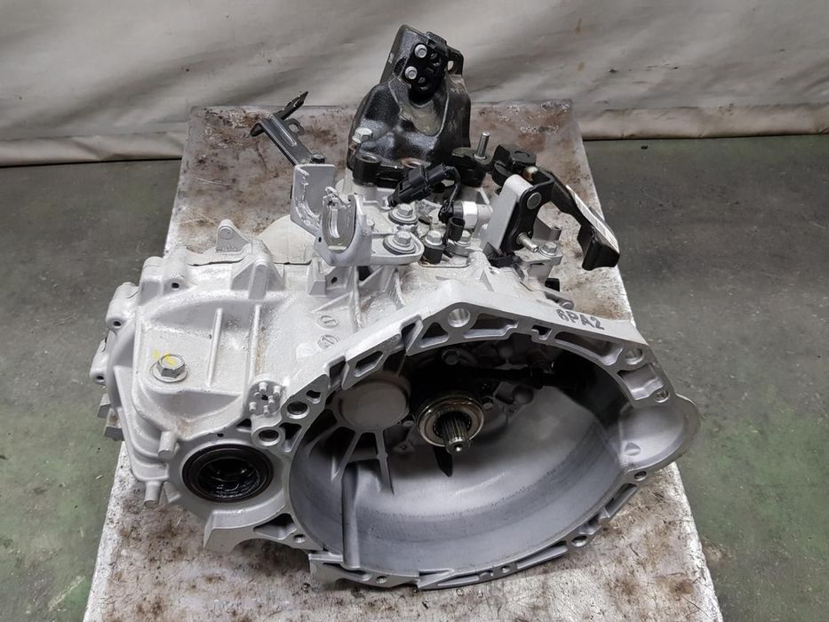 KIA CEED CD TRANSMISSION BOX REF. 430B026141