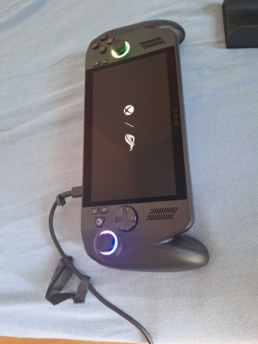 Konsola ASUS ROG Xbox Ally X