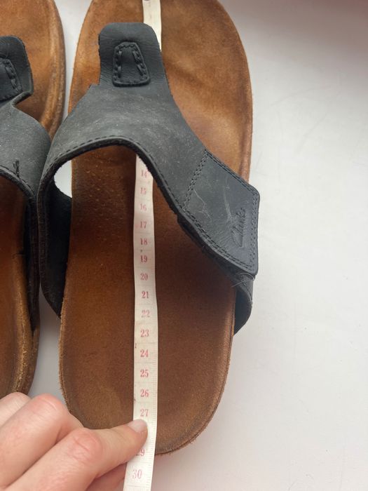 Clarks чоловічі шльопки сланци нубук 27 см по устілці