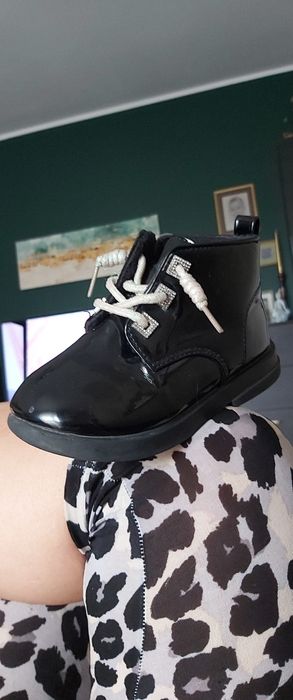 Apawwa Botki lakierowane z diamencikami kozaczki eu 27 cm 16.5