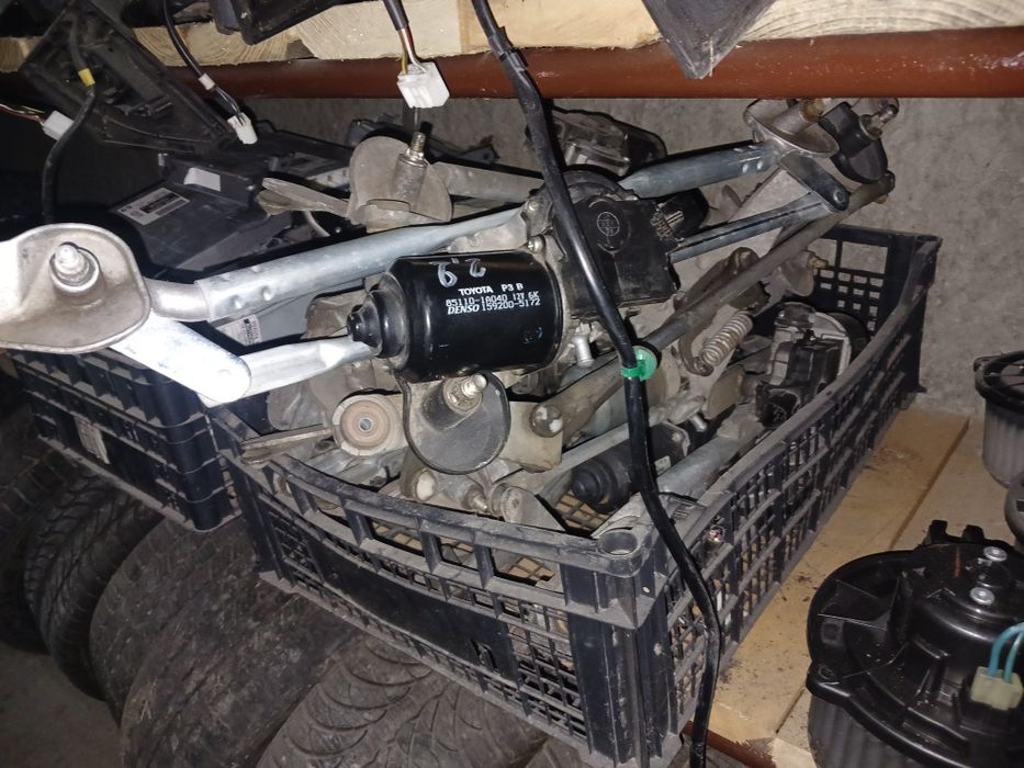 tovota avensls t25 Трапеція дворника тойота авенсіс т 25.з 03-08