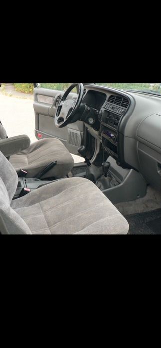 Isuzu trooper 2001 год