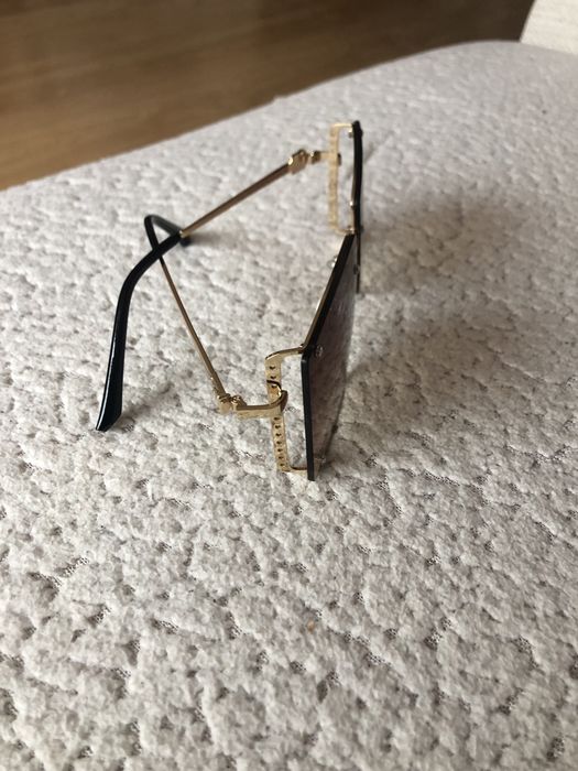 Okulary przeciwsłoneczne nowe