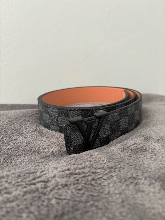 Pasek w bardzo dobrym stanie