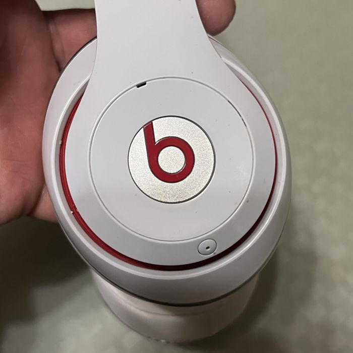 Beats Studio Wireless branco em perfeito estado
