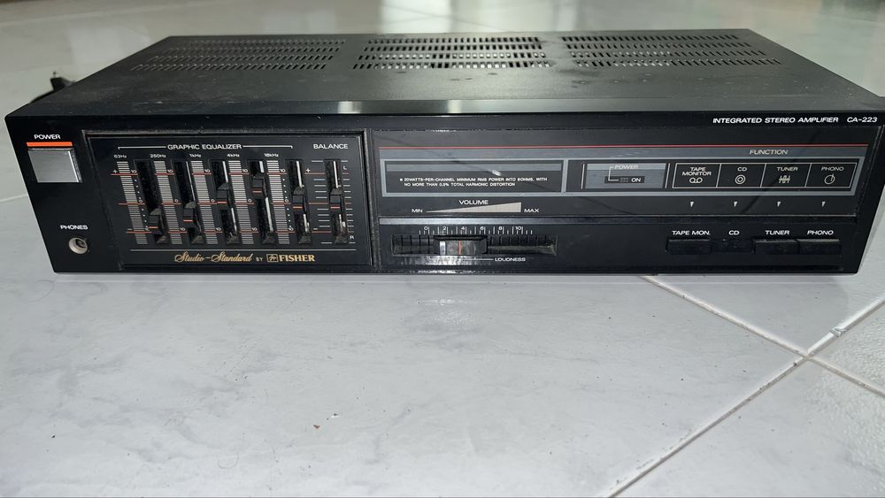 Amplificador Fisher CA-223