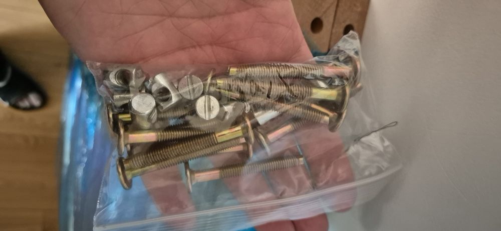 Łóżeczko dziecięce z materacem antyalergicznym