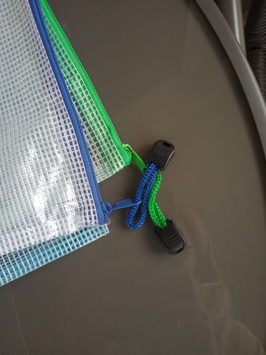 Koperty plastikowe