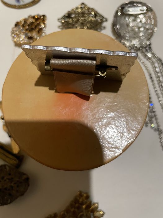 Брошки вінтаж (ussr) «Рекорд»,Кокошнік і інші