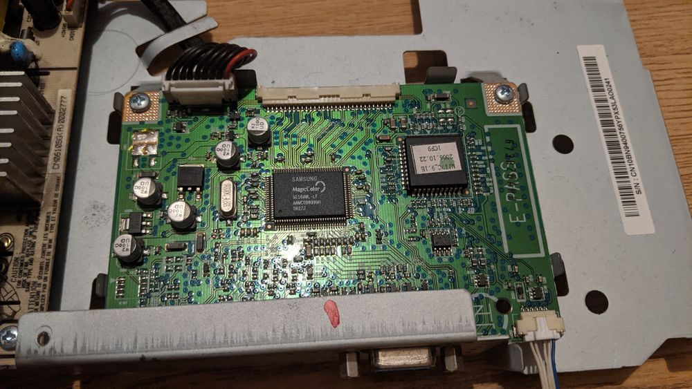 [PEÇAS] Monitor Samsung SyncMaster 701N