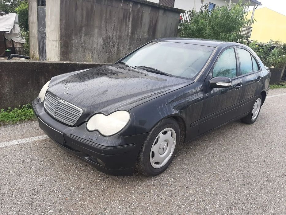 Mercedes Classe C 2003 para peças