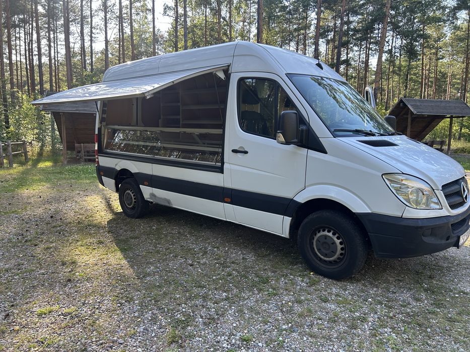 Mercedes sprinter sklep/ bar/ foodtruck ORGINALNA zabudowa