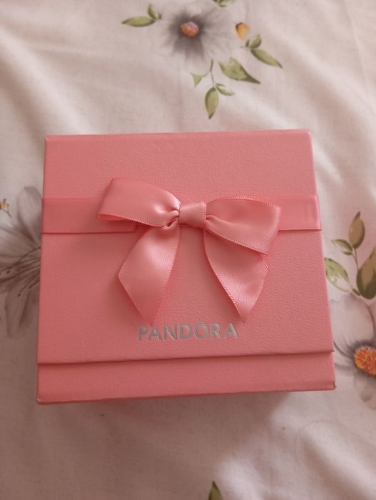Anel Pandora como novo