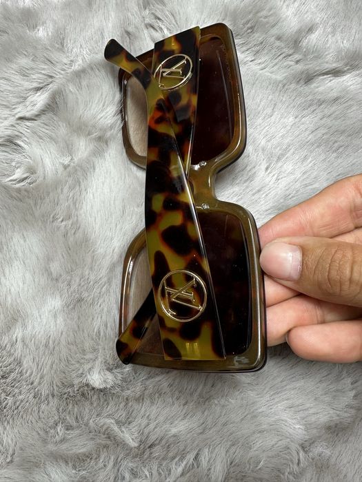 Okilary brazowe Louis Vuitton