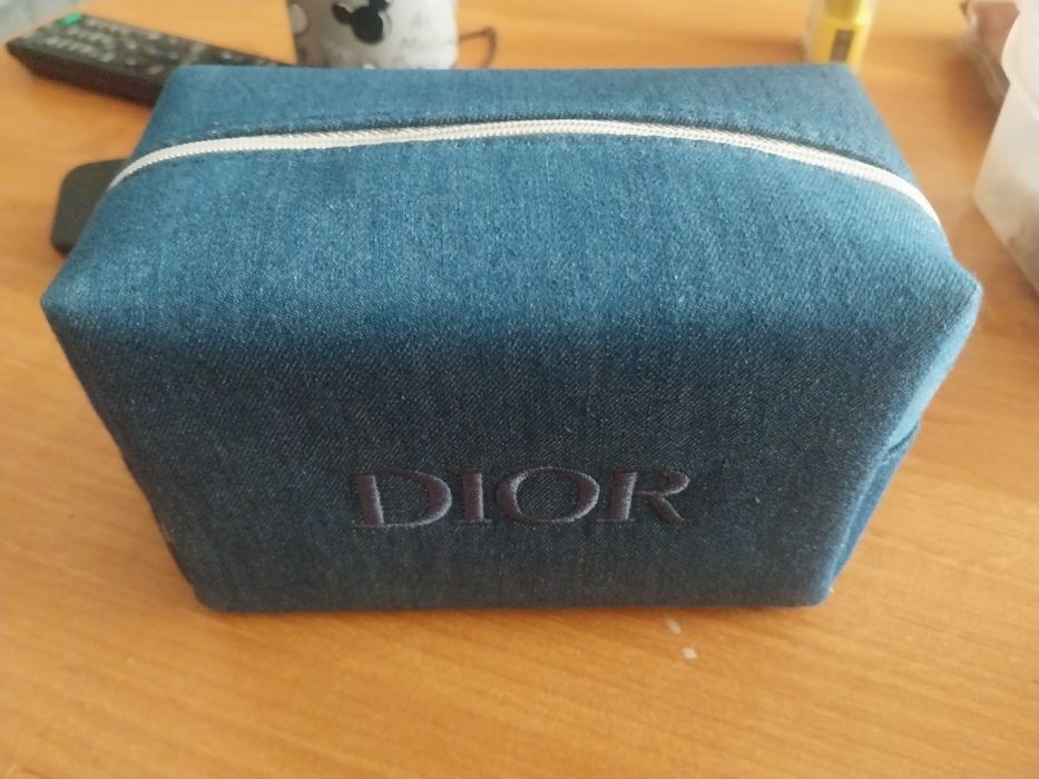 Kosmetyczka dior