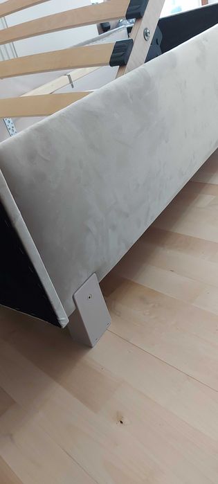 Łóżko z pojemnikiem + materac 90x190