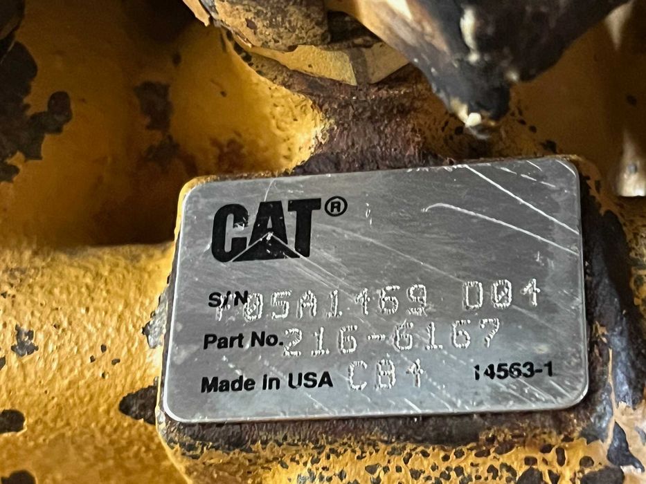 2166167 Rozdzielacz hydrauliczny CAT CB4