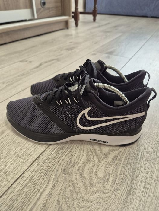 Nike Zoom Strike