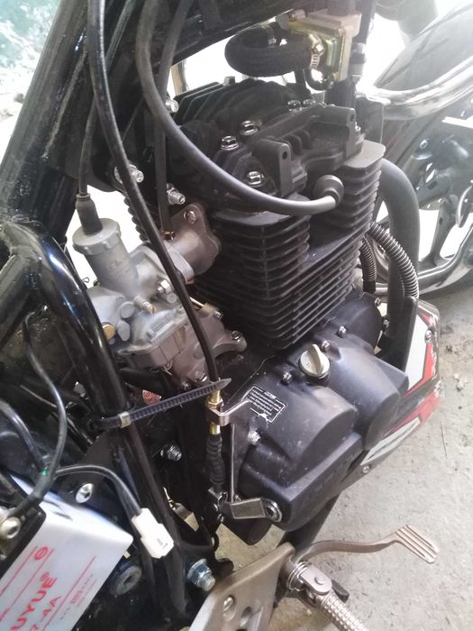 Двигун Geon cr 6 z, розборка є майже всі деталі