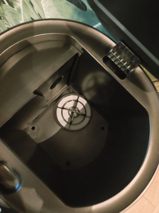 Robot sprzątający myjący Lenovo pro