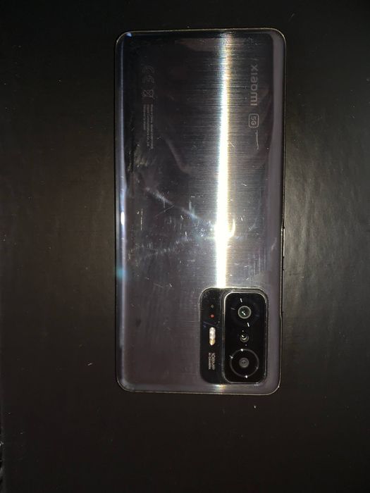 Продам xiaomi 11t  просто потертий