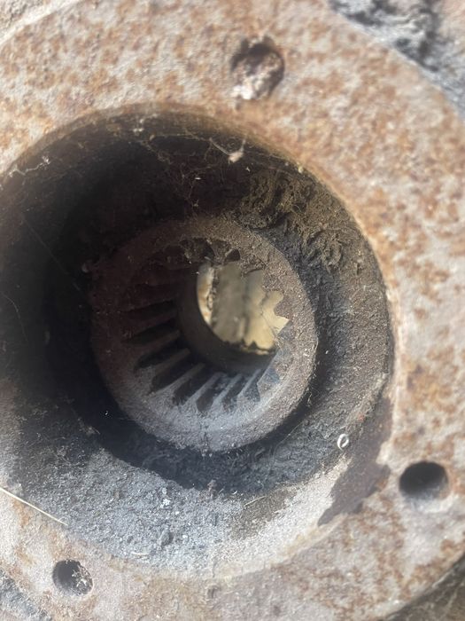 Корпус бортовой чулок к трактору  Т-25 Т-16